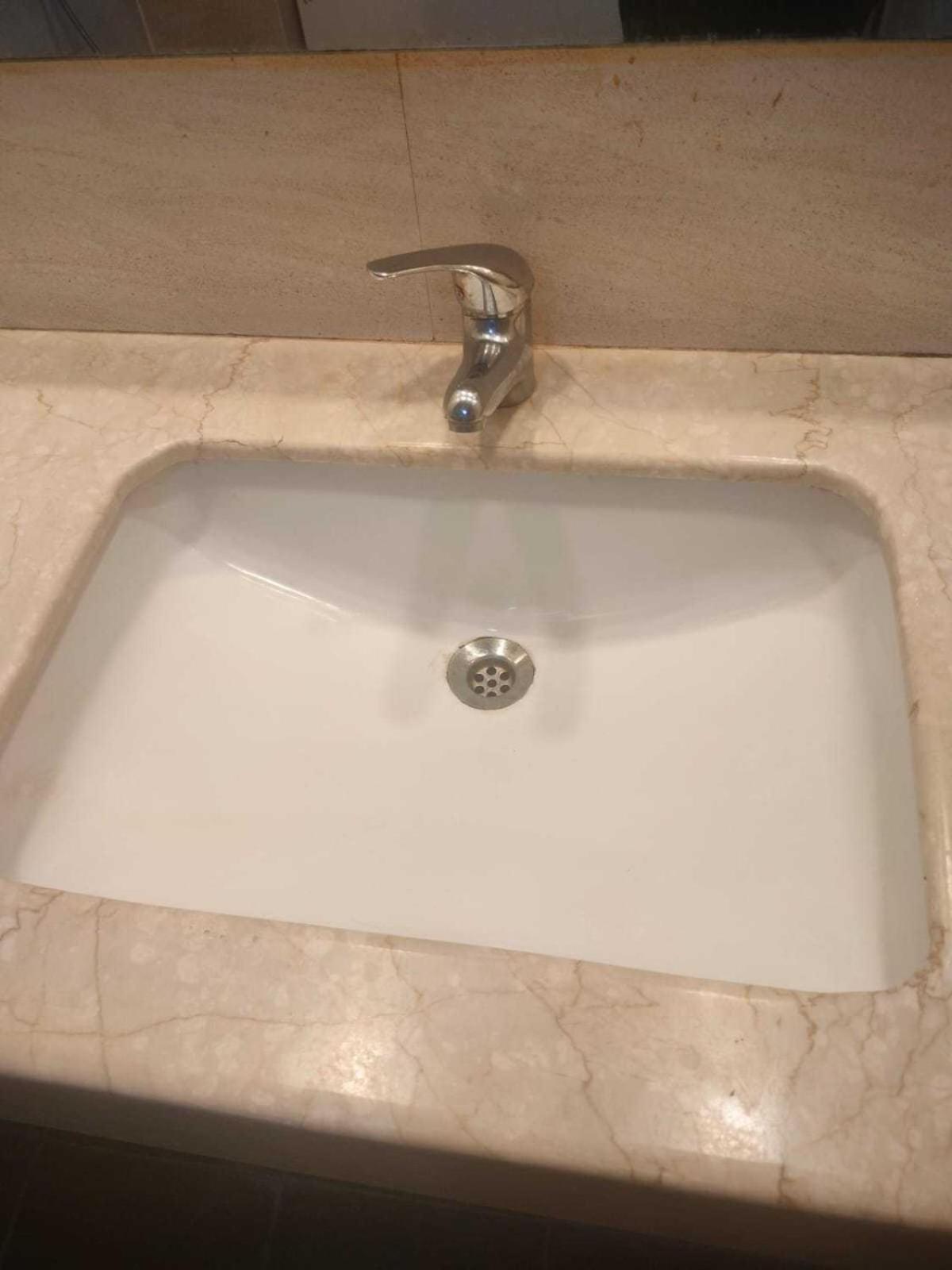 Spot On Sri Krish Hotel Vellore Luaran gambar